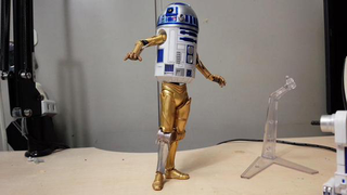 Illustration for article titled R2-D2 Gets Seriously Badass